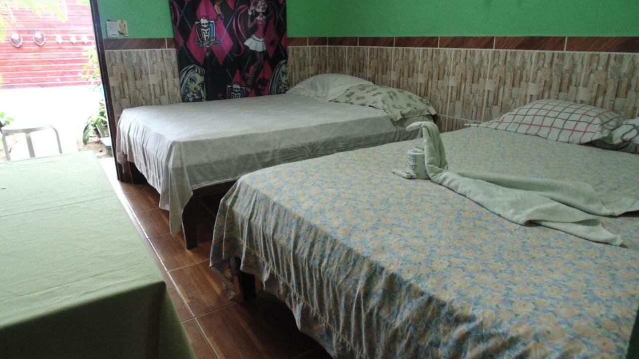 Hotel Economico Roatán Exterior foto